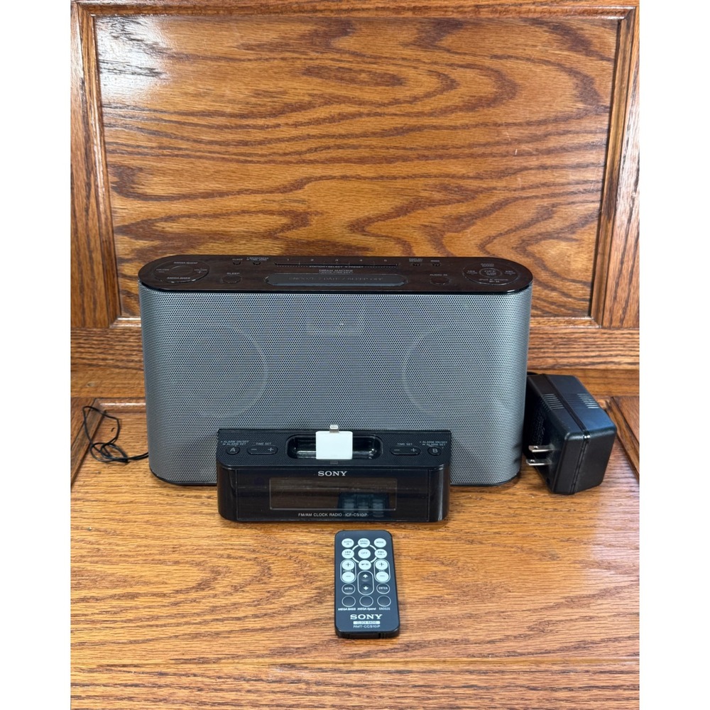 Sony Dream Machine ICF-CS10iP FM/AM Clock Radio Speaker Dock with Remote Black